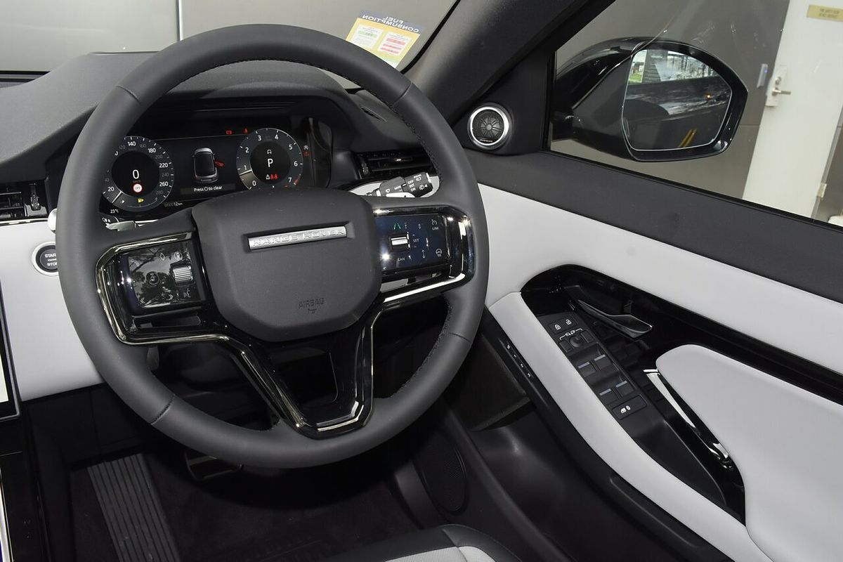 2024 Land Rover Range Rover Evoque P250 Dynamic SE L551