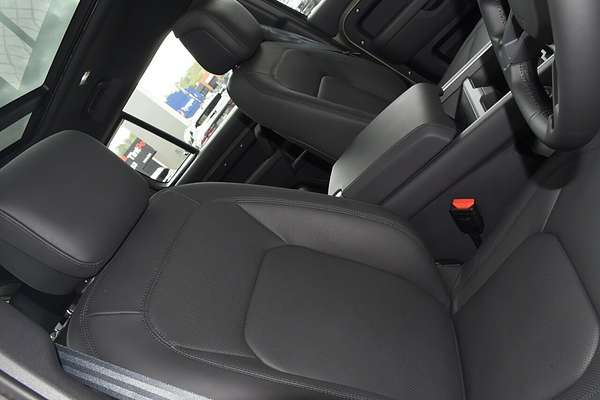 2025 Land Rover Defender 110 D350 X-Dynamic HSE L663
