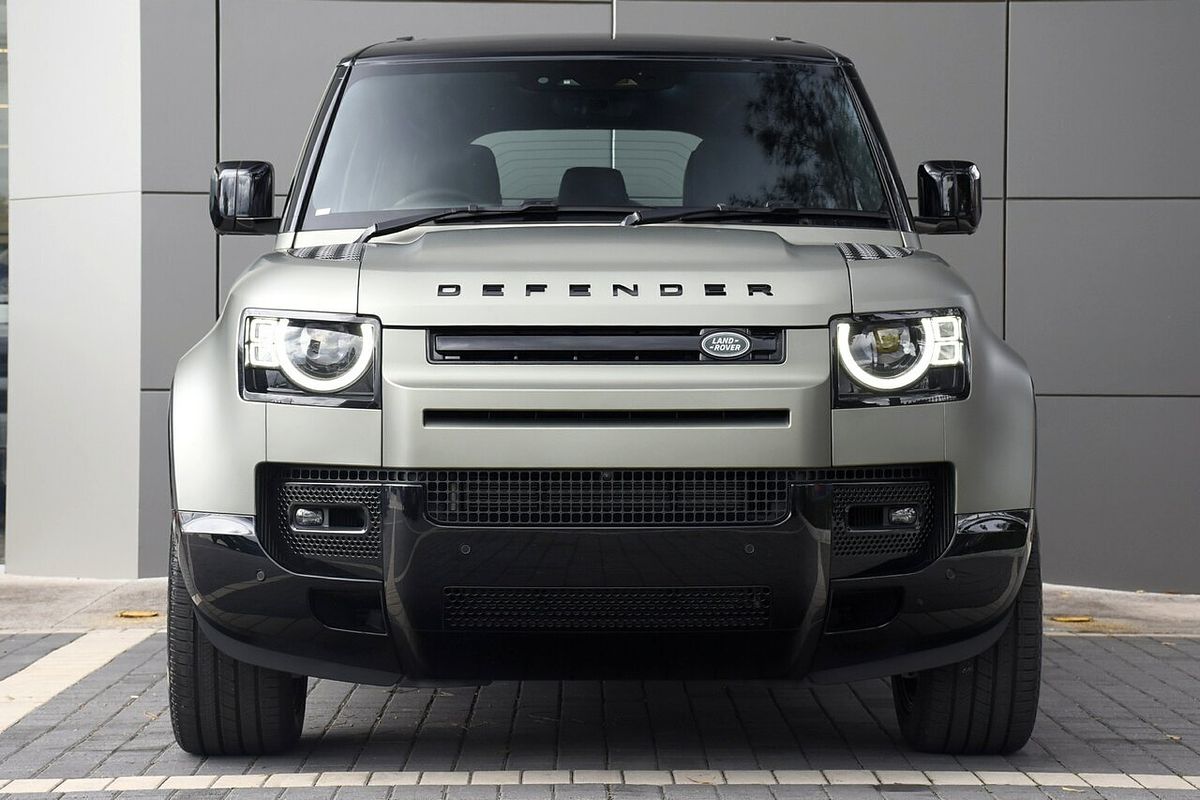 2025 Land Rover Defender 110 D350 X-Dynamic HSE L663