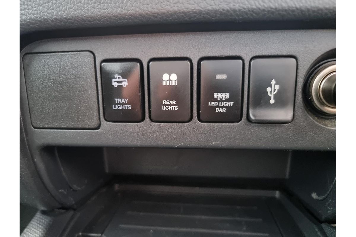 2016 Mitsubishi Triton GLX MQ 4X4