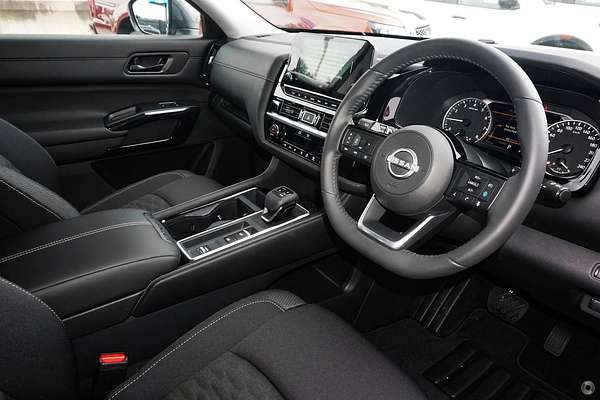 2024 Nissan Pathfinder ST-L R53