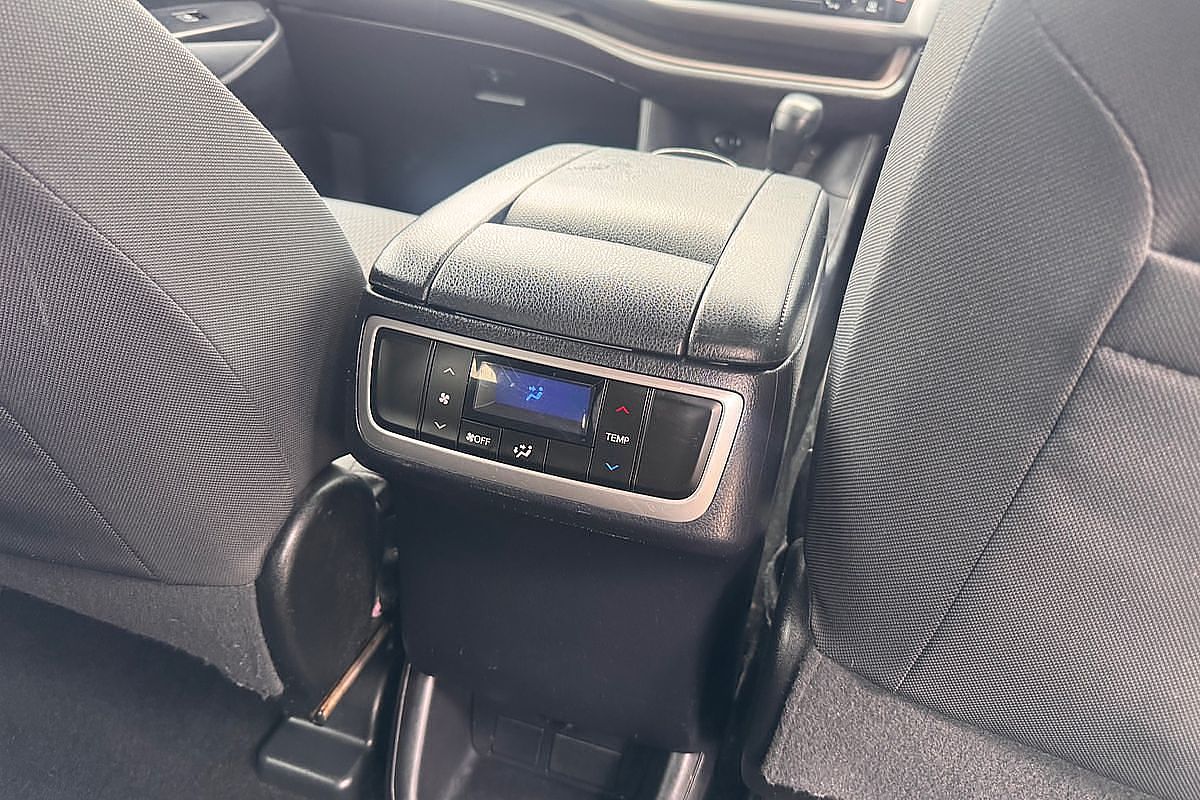 2016 Toyota Kluger GX GSU50R