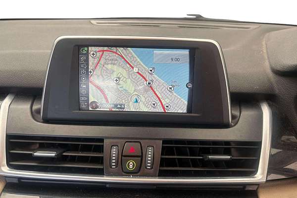 2015 BMW 2 Series 218i Sport Line F45