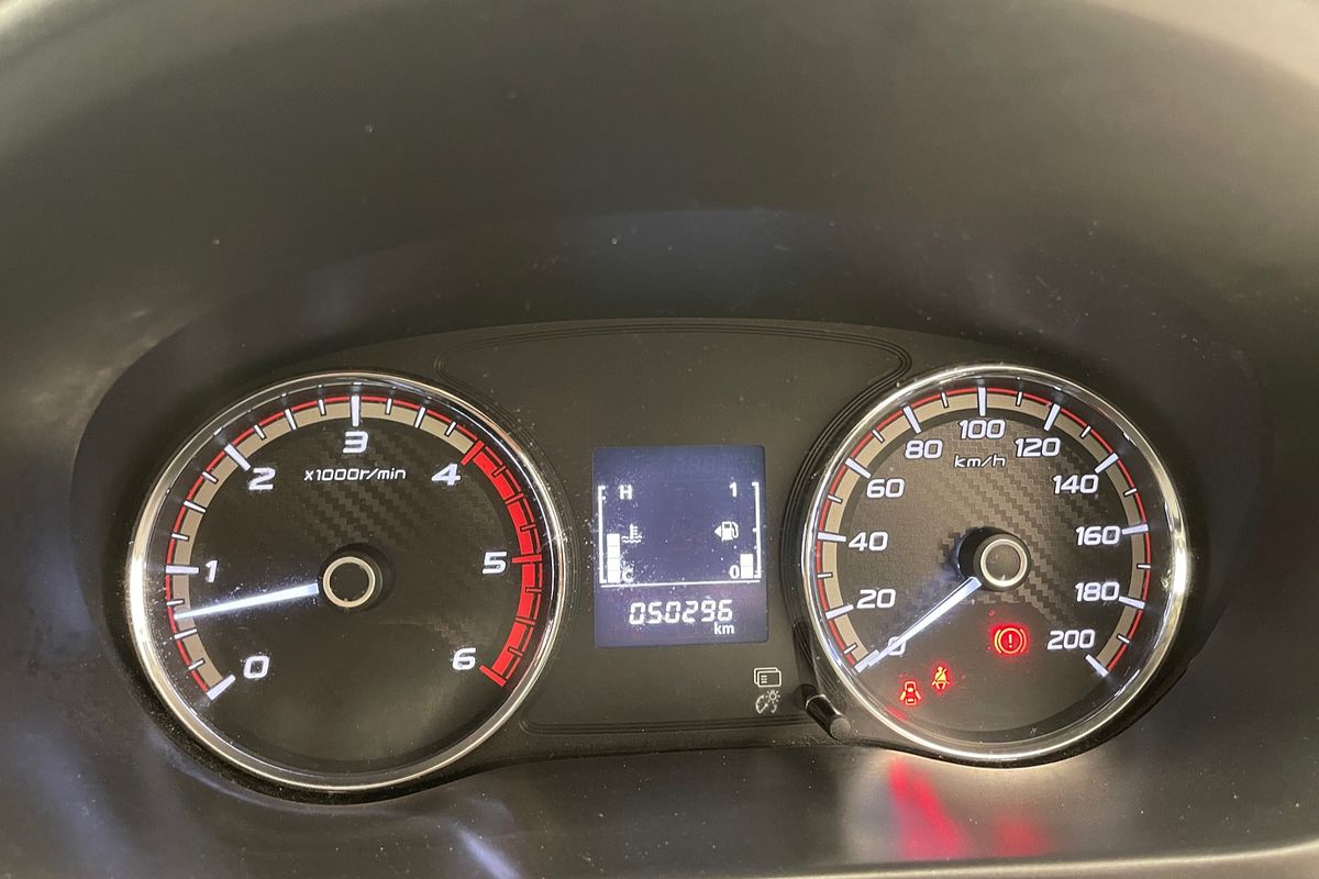 2021 Mitsubishi MR Triton GLX 2.4L D 6M/T 4X2 SC CC