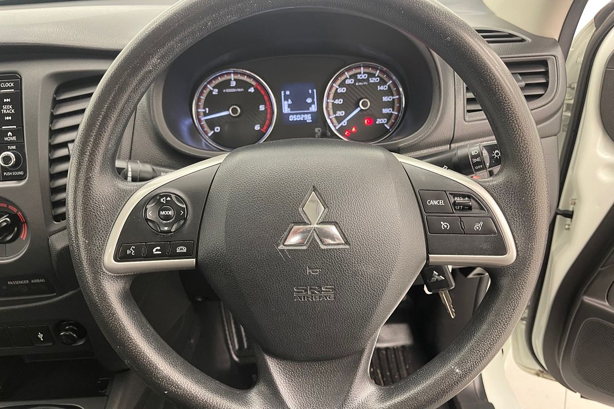 2021 Mitsubishi MR Triton GLX 2.4L D 6M/T 4X2 SC CC
