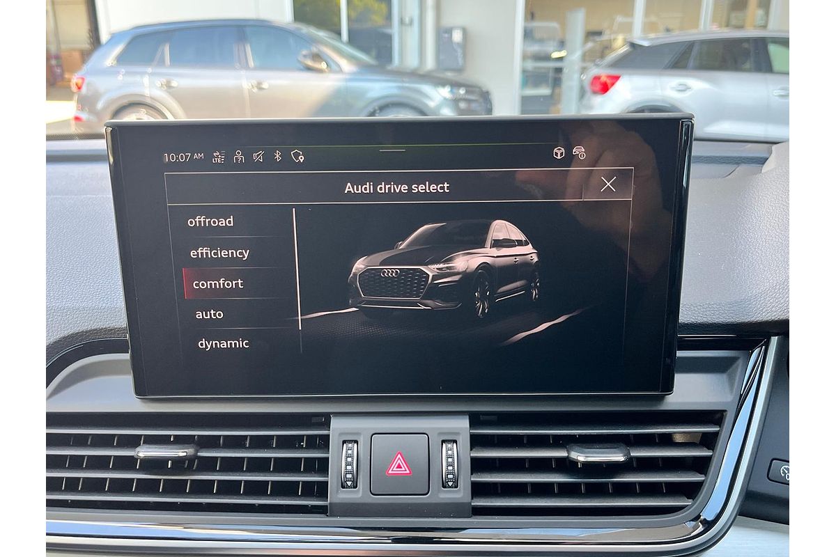 2024 Audi Q5 45 TFSI S line FY