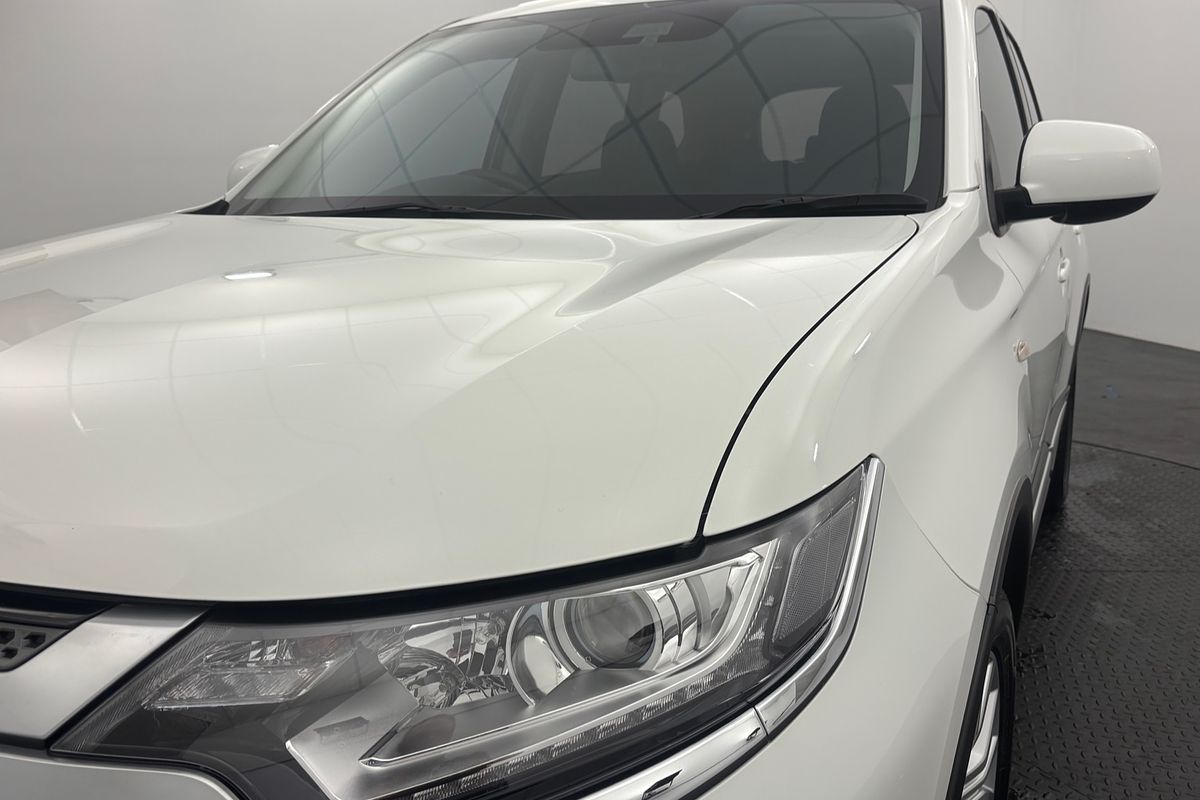 2021 Mitsubishi Outlander ES ZL