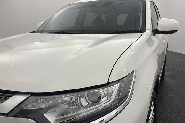 2021 Mitsubishi Outlander ES ZL