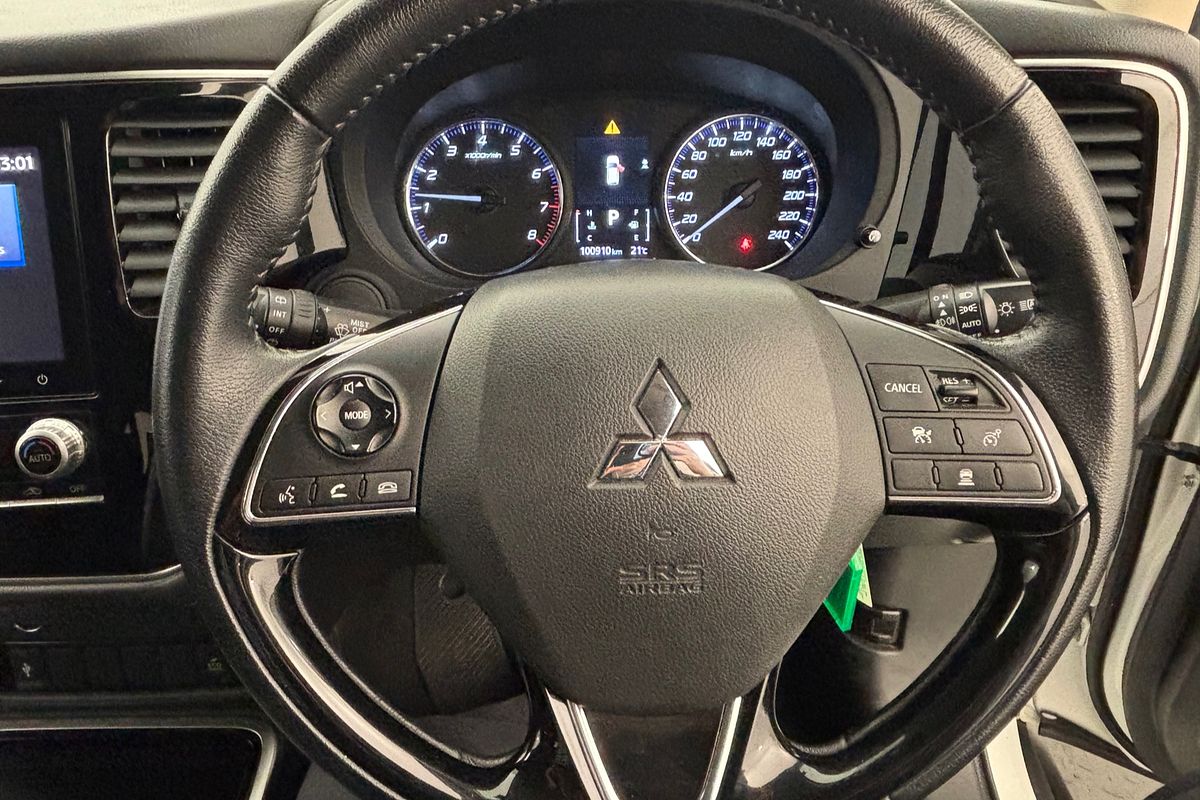 2021 Mitsubishi Outlander ES ZL