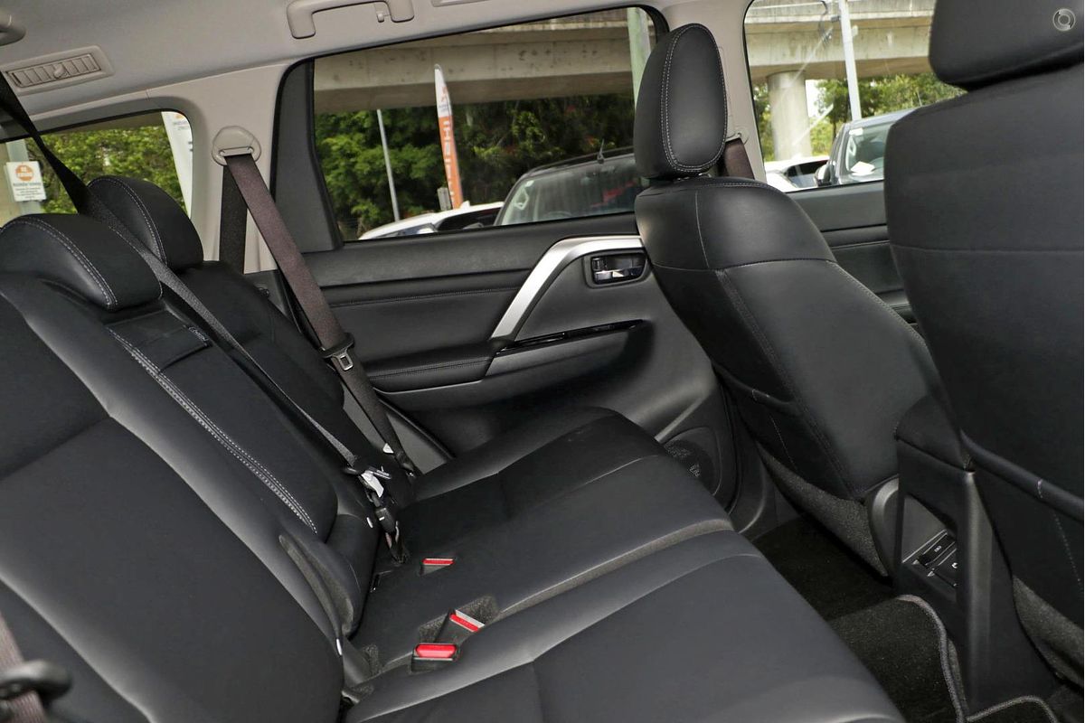 2024 Mitsubishi Pajero Sport Exceed QF
