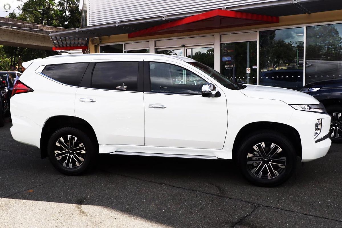 2024 Mitsubishi Pajero Sport Exceed QF