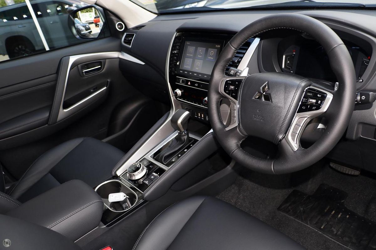 2024 Mitsubishi Pajero Sport Exceed QF