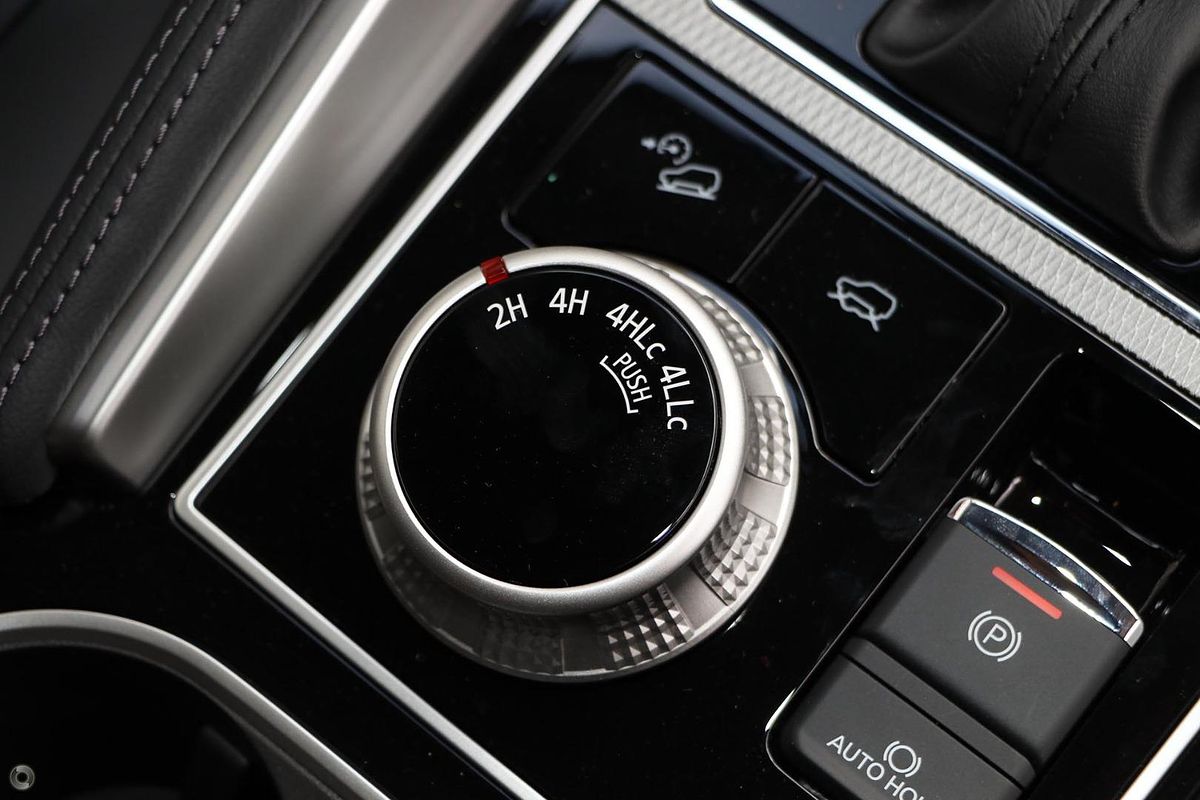2024 Mitsubishi Pajero Sport Exceed QF