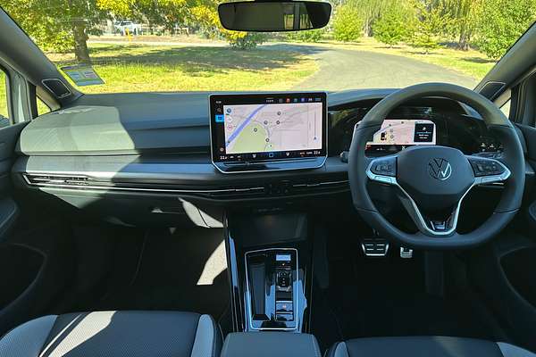 2025 Volkswagen Golf 110TSI R-Line 8.5