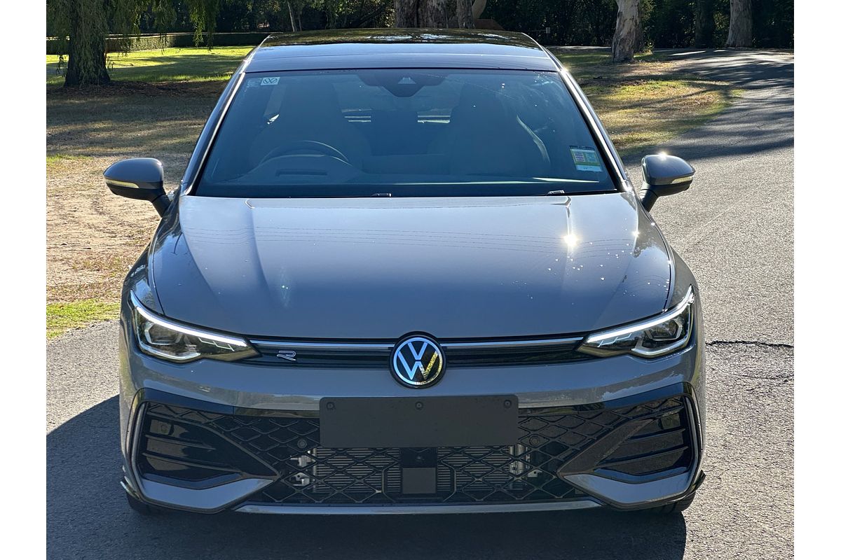 2025 Volkswagen Golf 110TSI R-Line 8.5