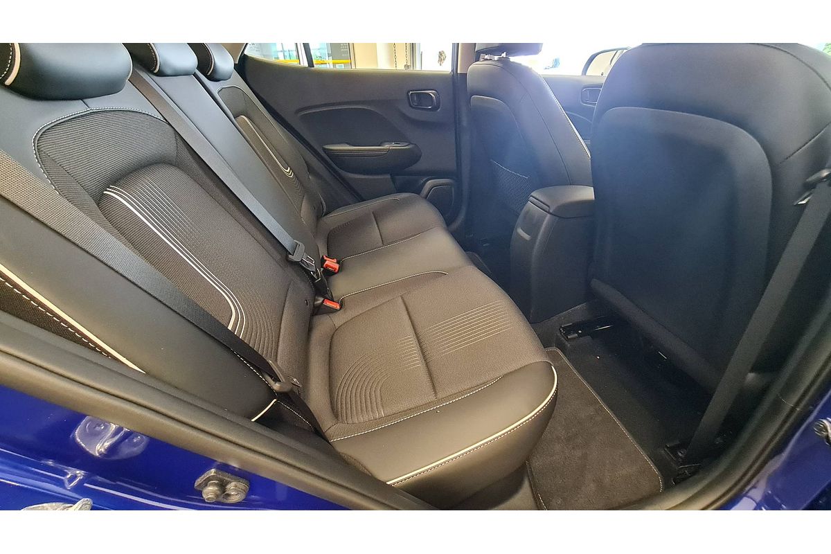 2024 Hyundai Venue Active QX.V5