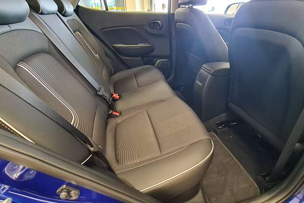 2024 Hyundai Venue Active QX.V5