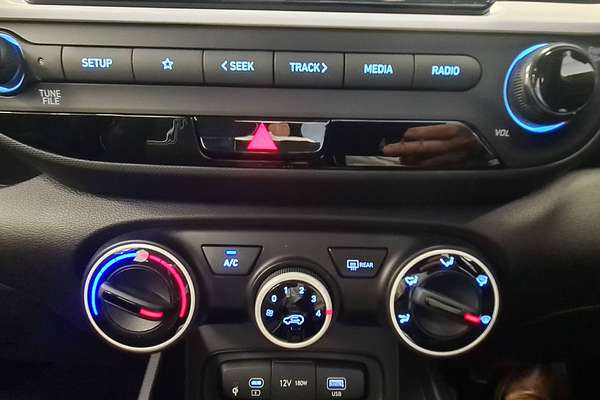 2024 Hyundai Venue Active QX.V5