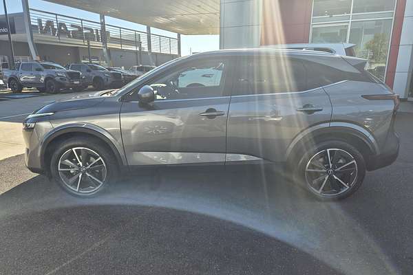 2024 Nissan QASHQAI ST-L J12