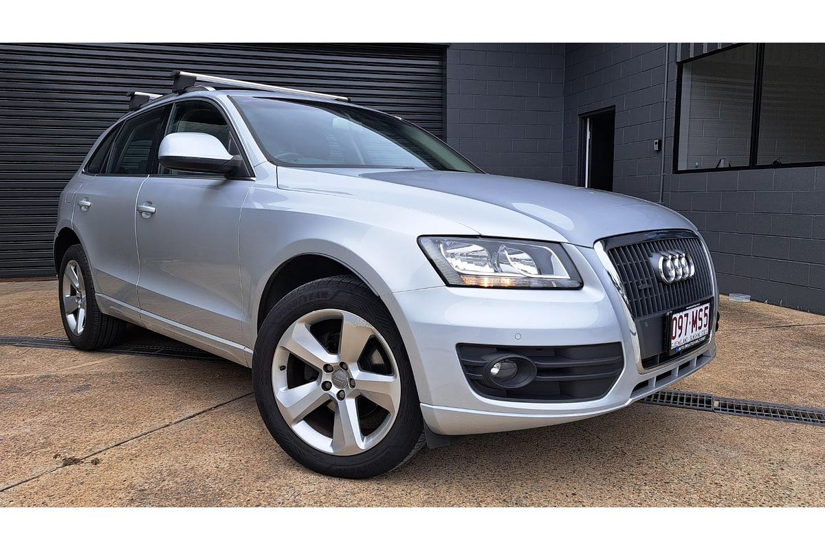 2011 Audi Q5 2.0 TDI QUATTRO 8R MY12