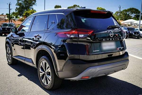2025 Nissan X-TRAIL ST-L e-POWER T33