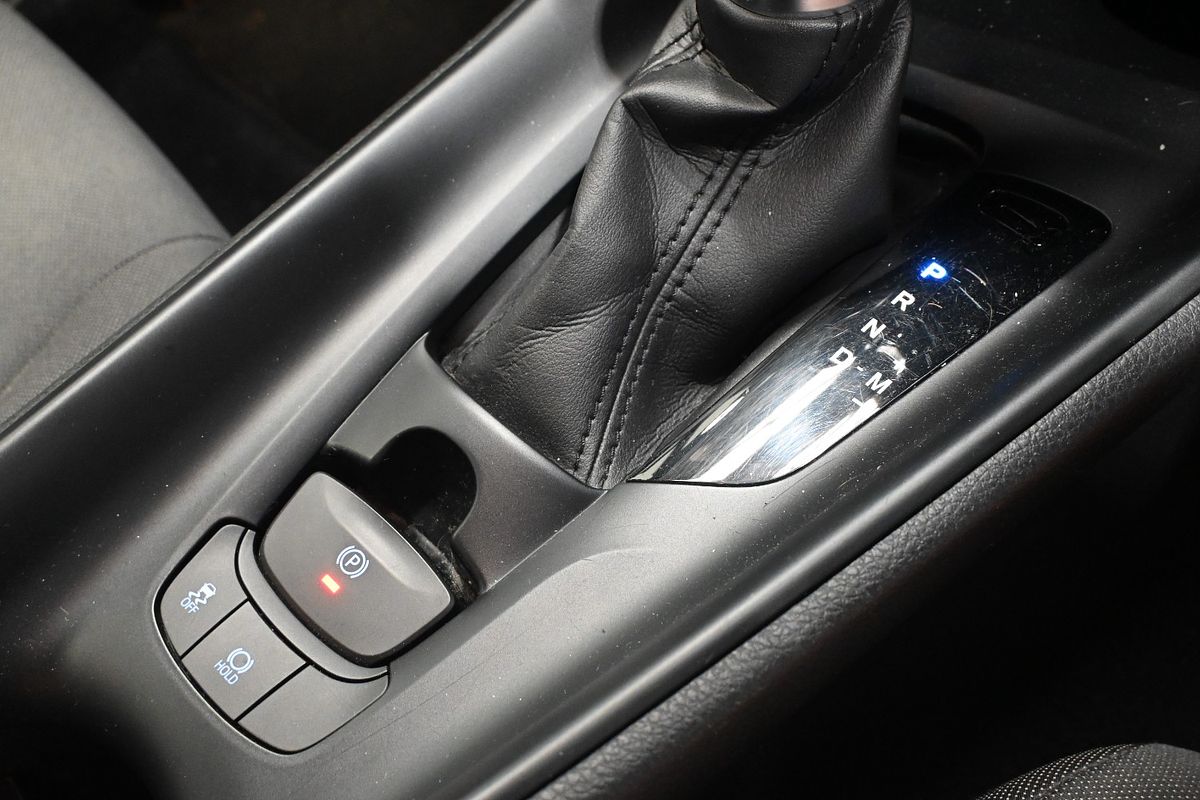 2022 Toyota C-HR GXL NGX10R