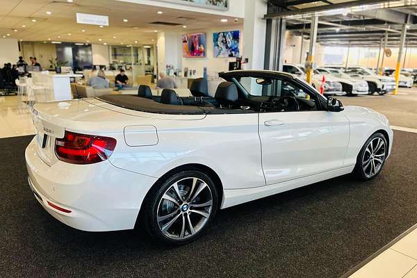 2015 BMW 2 Series 228i Sport Line F23