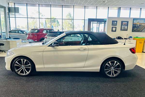 2015 BMW 2 Series 228i Sport Line F23
