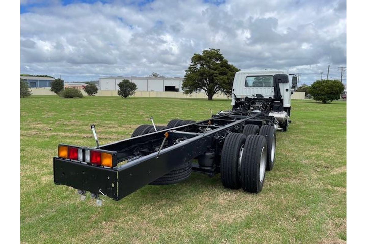 2024 Fuso Fighter 2427