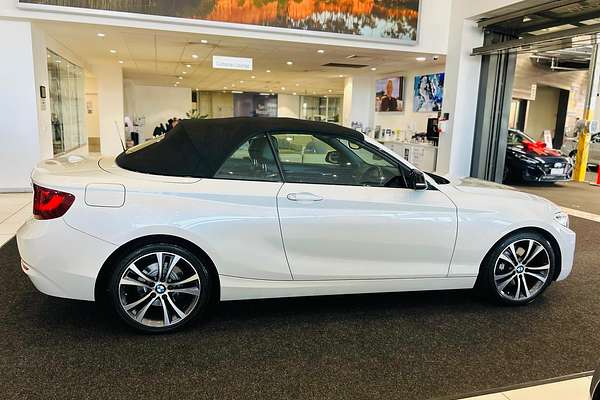 2015 BMW 2 Series 228i Sport Line F23