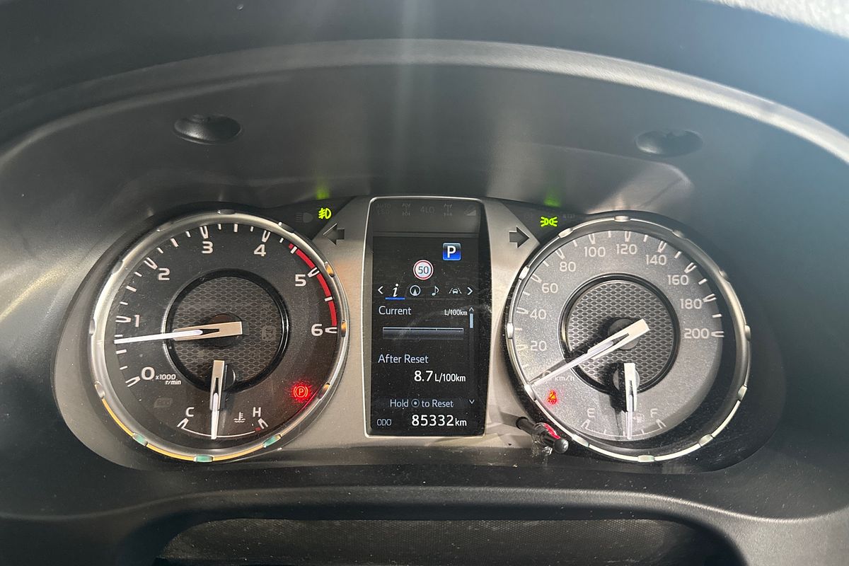 2023 Toyota Hilux SR5 GUN126R 4X4