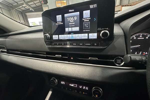 2022 Mitsubishi Outlander ES ZM