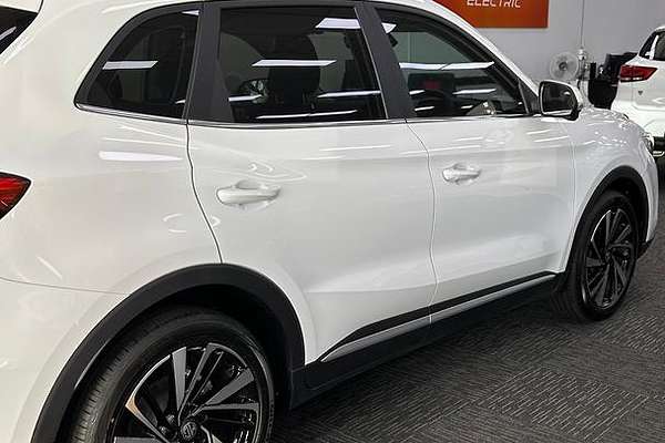 2024 MG ZS Essence Hybrid+ ZS32