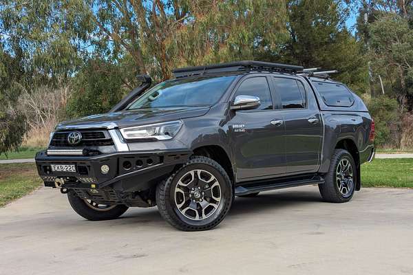 2020 Toyota Hilux SR5 GUN126R 4X4