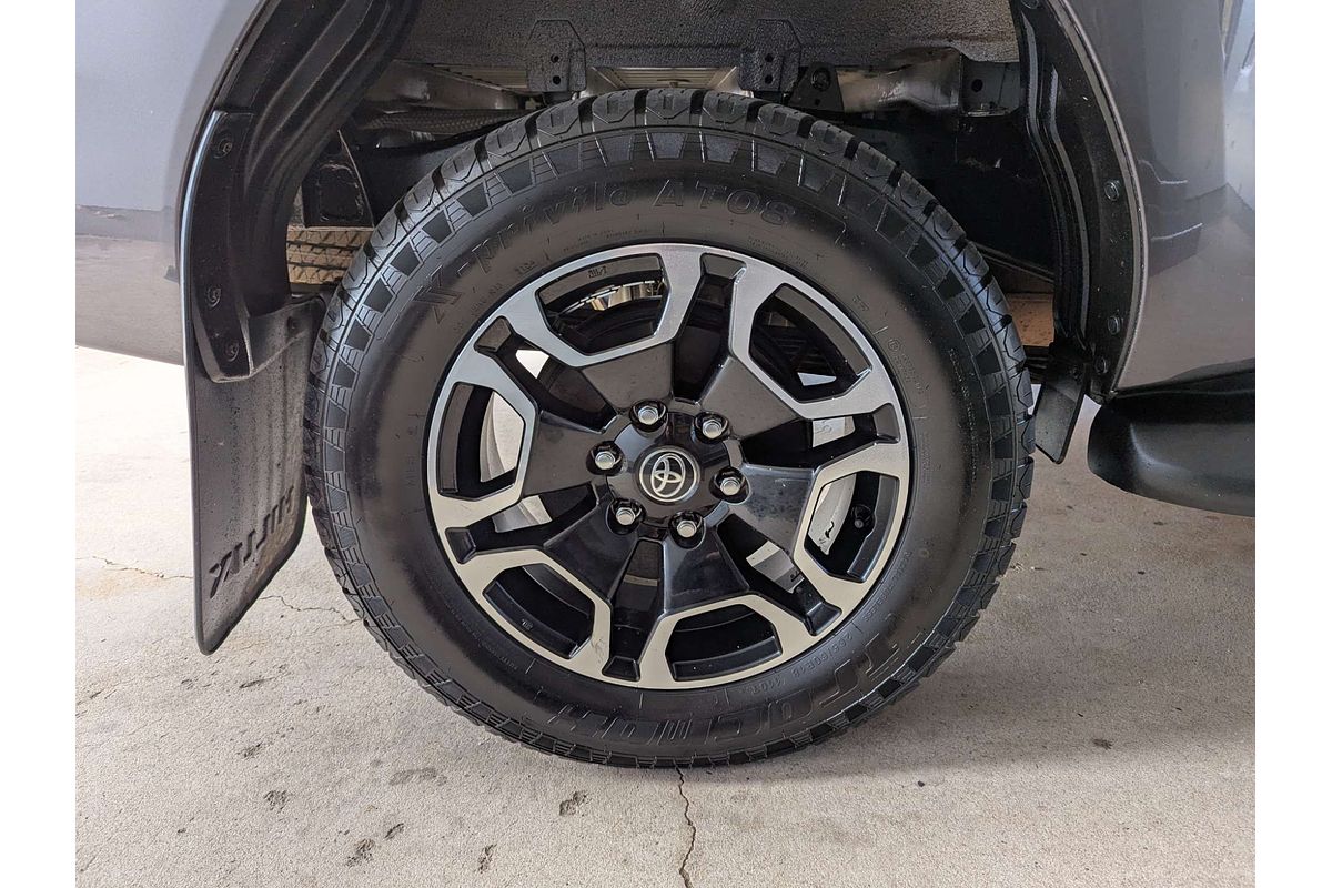 2020 Toyota Hilux SR5 GUN126R 4X4