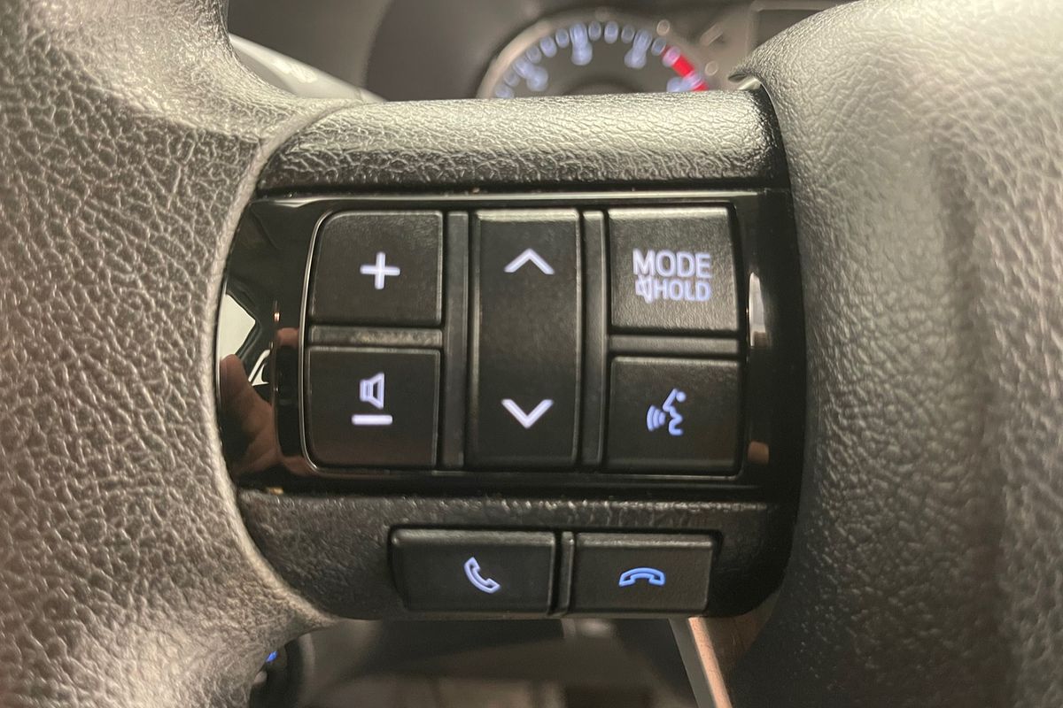2022 Toyota Hilux SR GUN126R 4X4