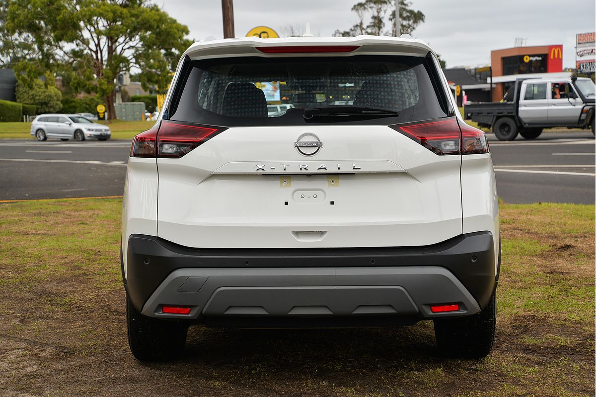 2024 Nissan X-TRAIL ST T33