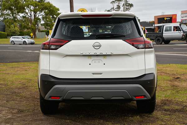 2024 Nissan X-TRAIL ST T33