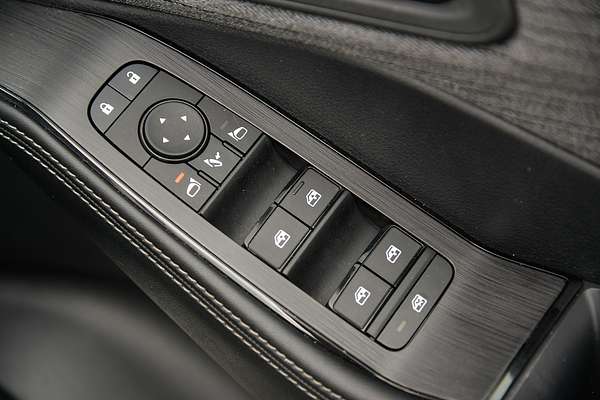 2024 Nissan X-TRAIL ST T33