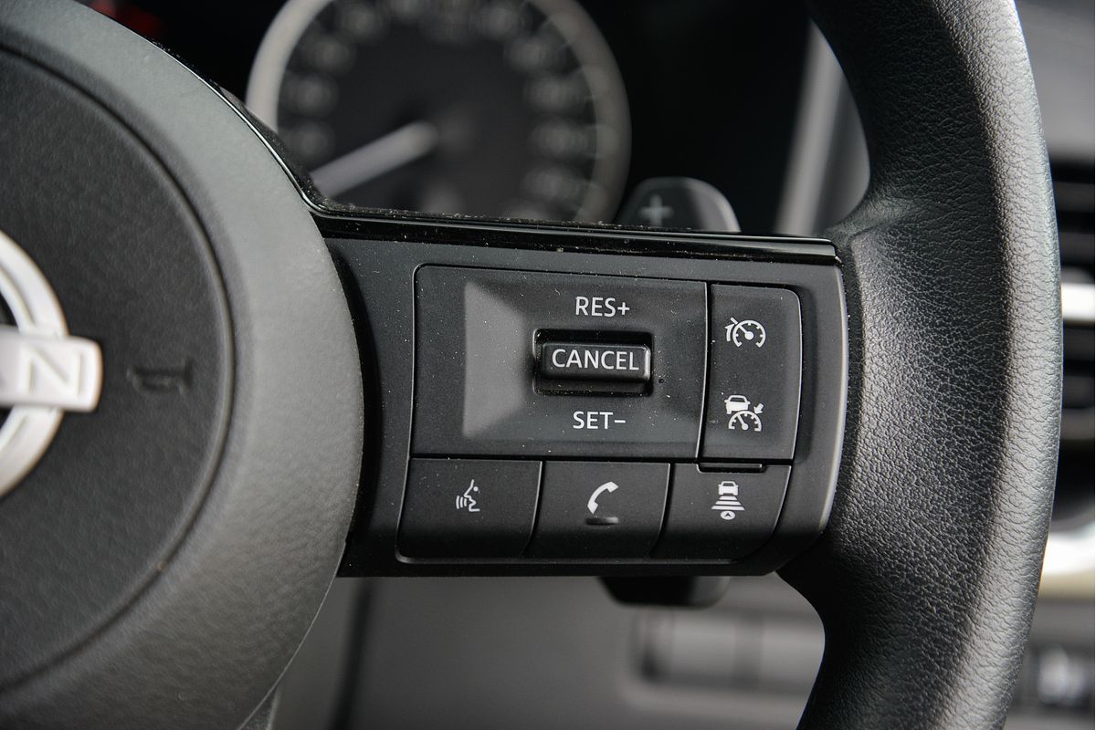 2024 Nissan X-TRAIL ST T33