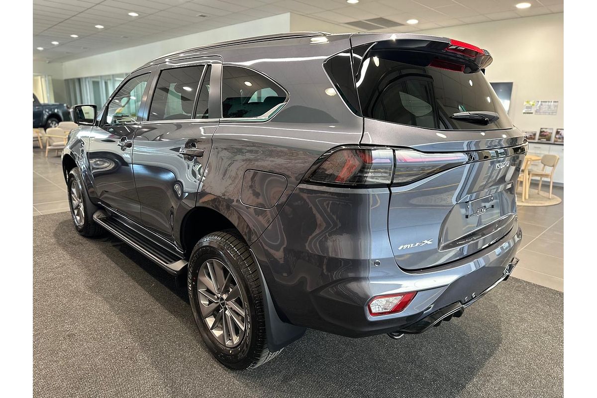 2025 Isuzu MU-X LS-U