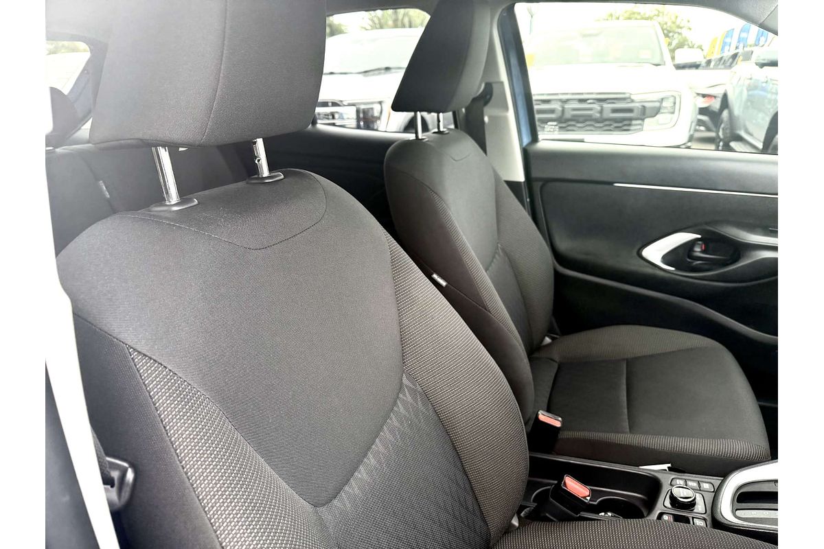 2022 Toyota Yaris Cross GXL MXPB10R