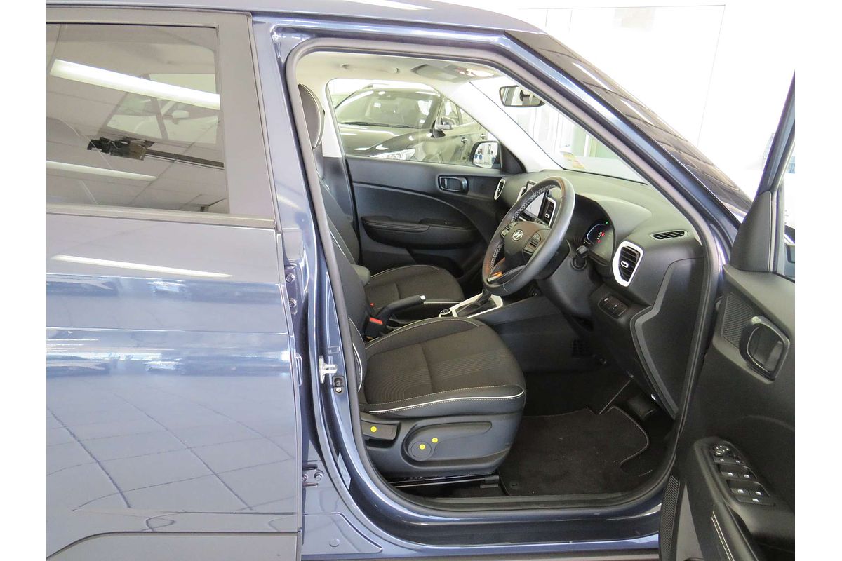 2024 Hyundai Venue Elite QX.V5