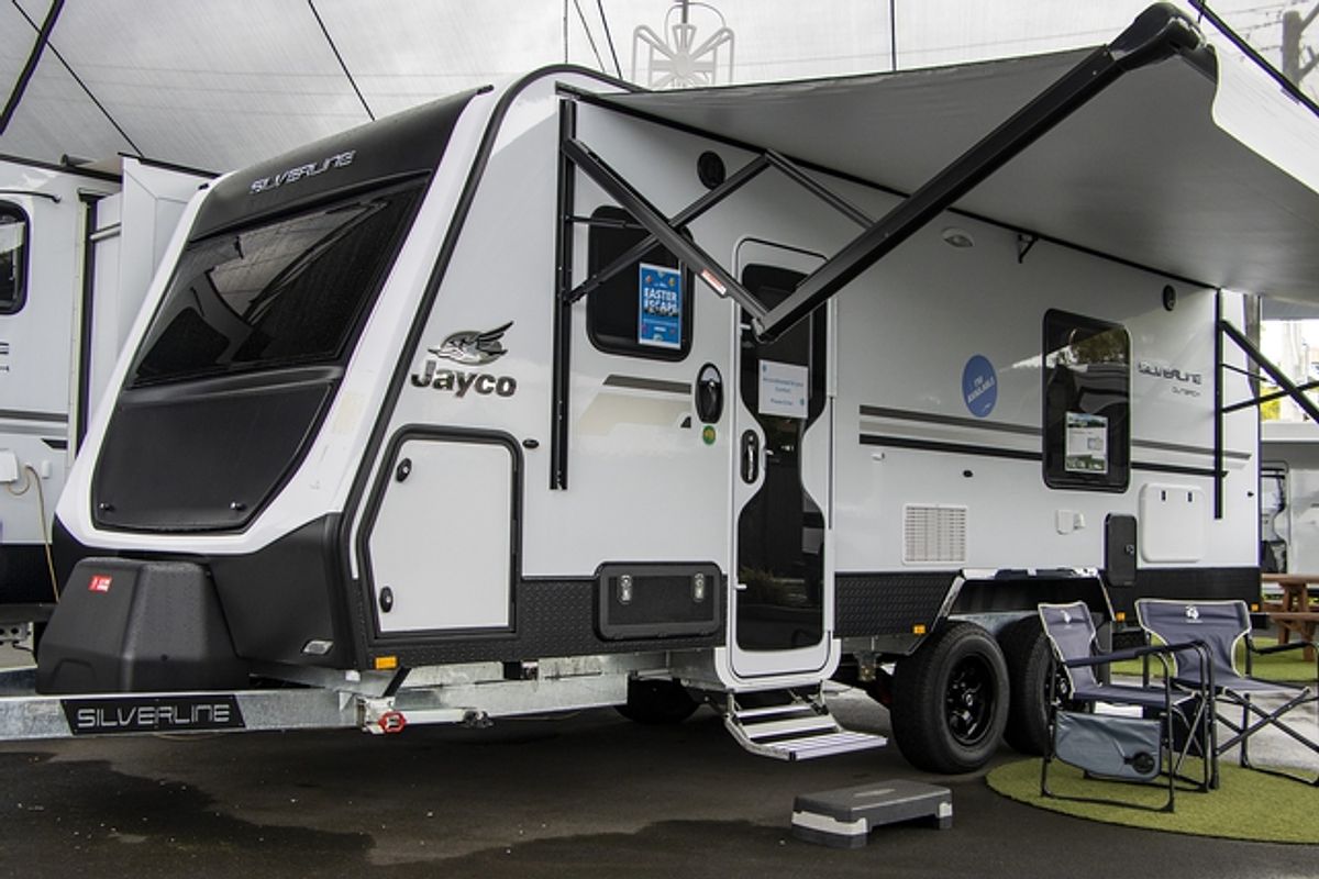 2024 Jayco SILVERLINE CARAVAN 21.65-3.OB.SL-MY24