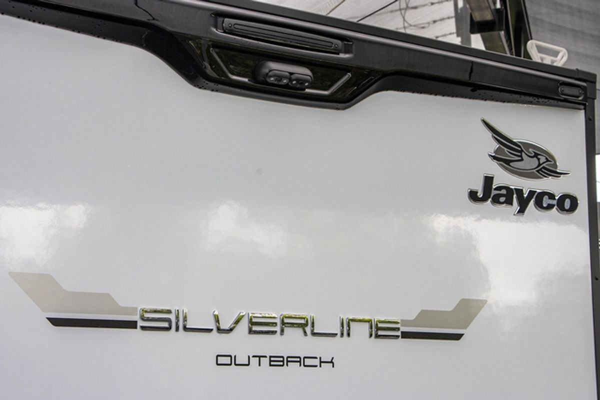 2024 Jayco SILVERLINE CARAVAN 21.65-3.OB.SL-MY24