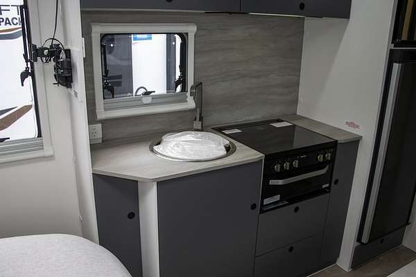 2025 Jayco STARCRAFT CARAVAN 17.54-1.BP.SC-MY25