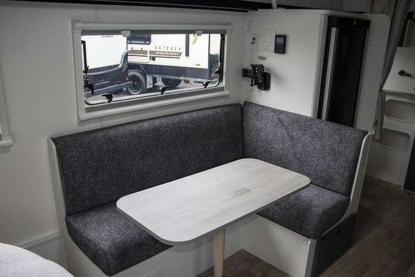 2025 Jayco STARCRAFT POPTOP 16.67-5.BP.SC-MY25