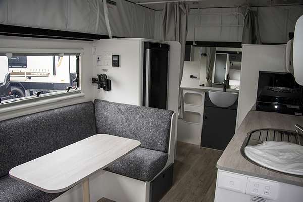 2025 Jayco STARCRAFT POPTOP 16.67-5.BP.SC-MY25