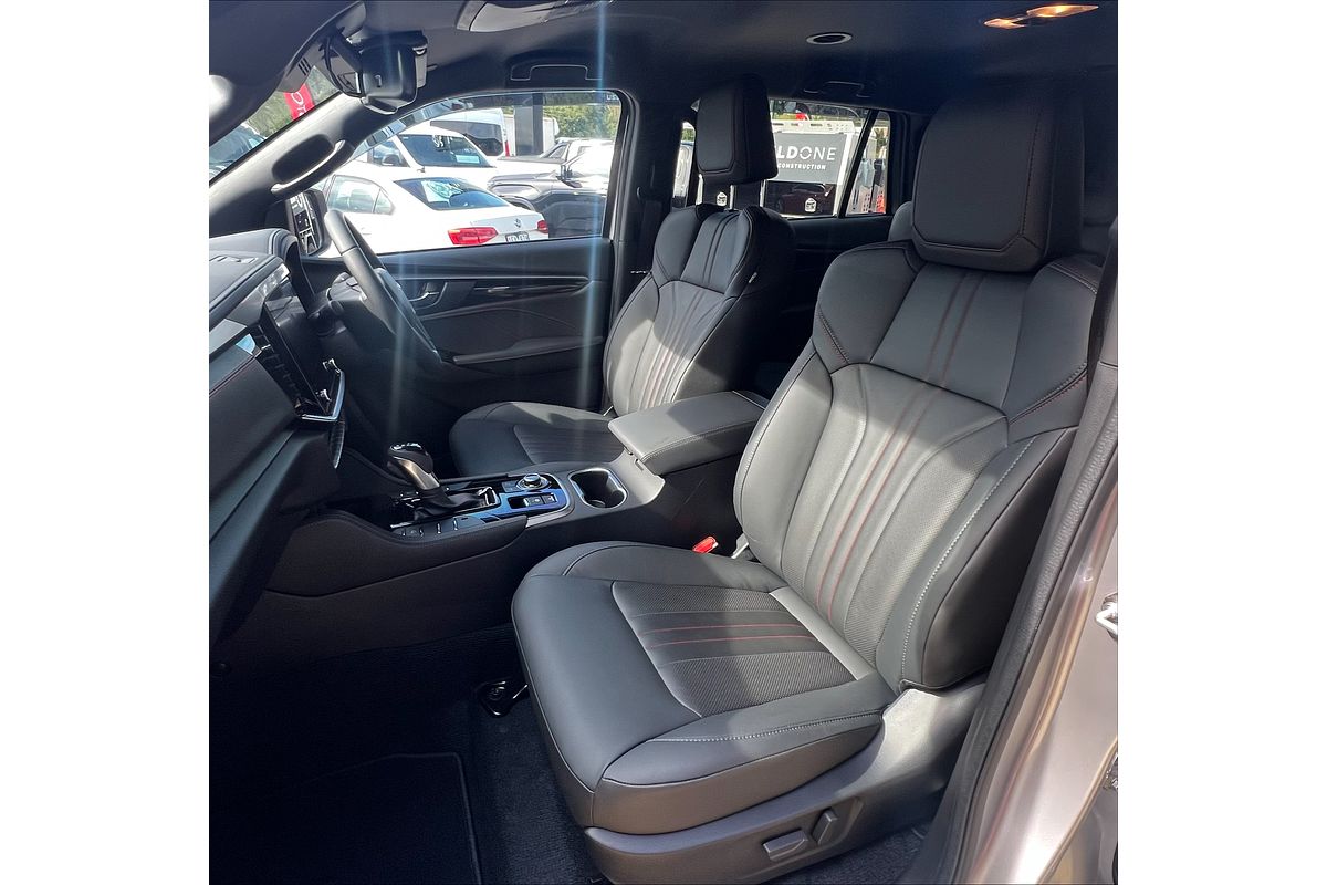 2025 Isuzu MU-X X-TERRAIN