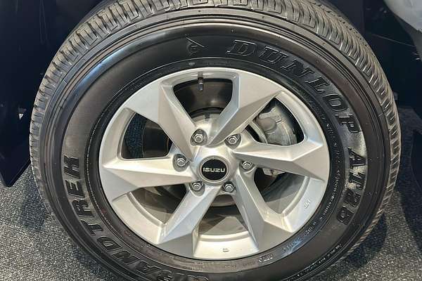 2024 Isuzu MU-X LS-M